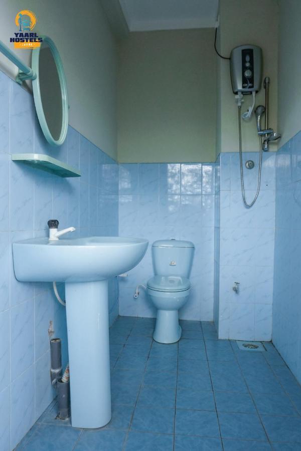 Yaarl Hostels Jaffna Bagian luar foto