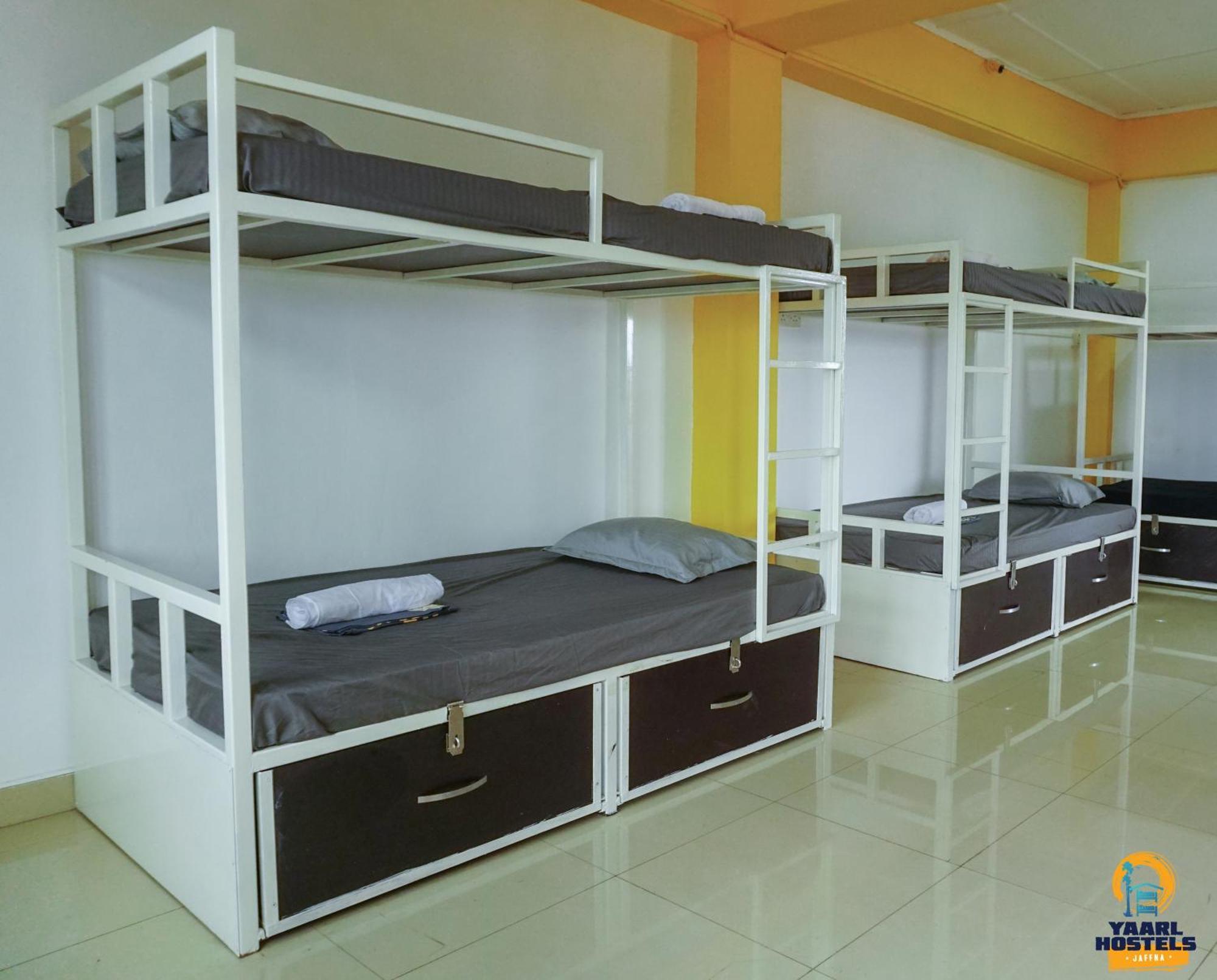Yaarl Hostels Jaffna Ruang foto